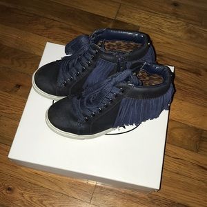 Steve Madden little girl shoes size:2